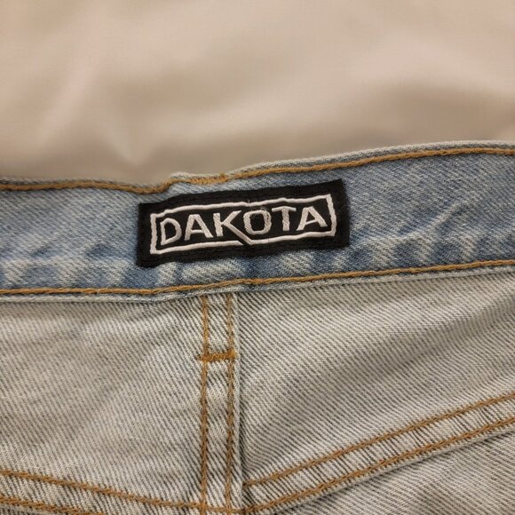 Vintage 90s Canadian Dakota Jeans 42 x 34 Light Wash. Copper Rivets. 100% Cotton - Picture 2 of 11